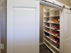 walk-in-pantry-sliding-door