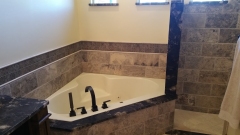 Corner tub