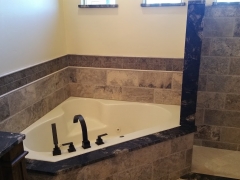 Corner tub